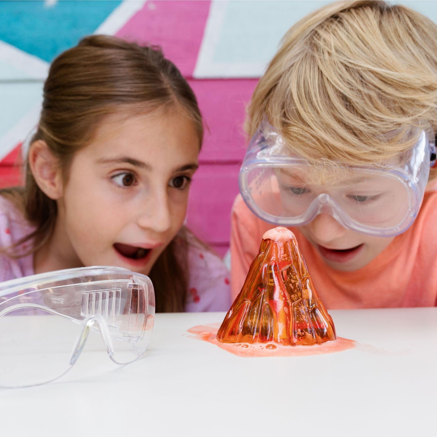 4M Kidzlabs - Table-Top Volcano